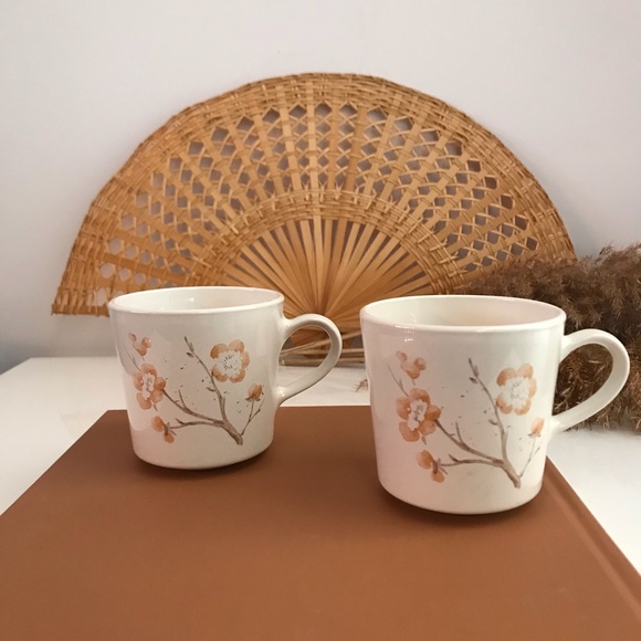 2pc Vintage Corning Mugs w/ China Blossoms - Picture 3 of 13